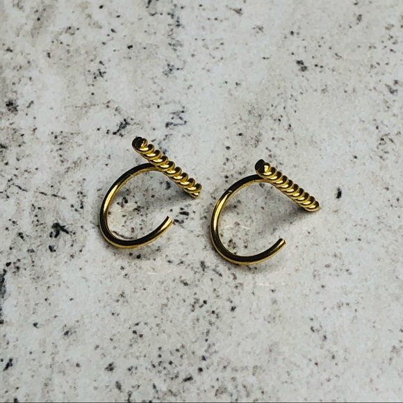 925 Sterling Silver Gold Twisted Bar Ear Cuff - Picture 14 of 14